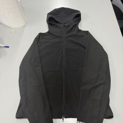 lululemon Warp Jacket Small 140$