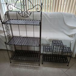 Brushed bronze metal stands.