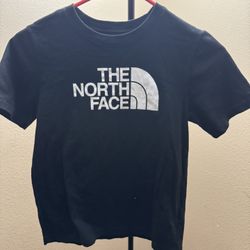 Small The North Face T-Shirt Black
