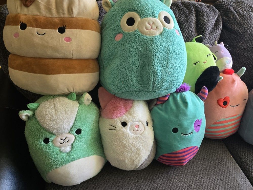 PLUSH PURGE! KIDDOS ARE TRYING TO EARN SOME $$ FOR VACATION!!! PRICES ON PICS POWERS & CONSTITUTION