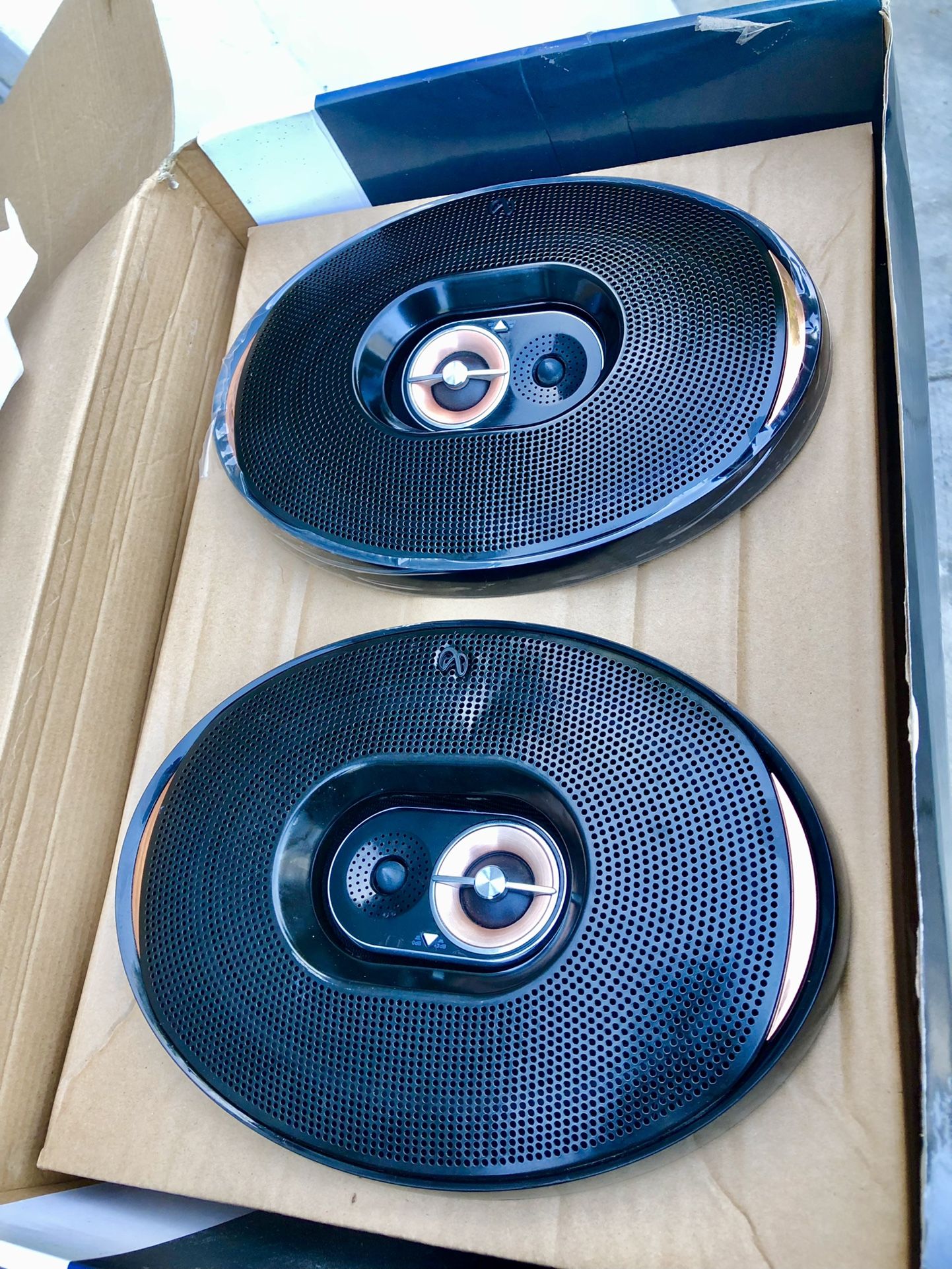 Infinity Kappa 693M Kappa Series 6x9 way car speakers