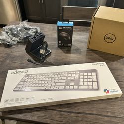 Dell Dual Charge Dock HD22Q + Adesso Keyboard + Mouse – Open Box / Like New 