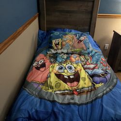 Kids Twin Under storage beds, With Bedding, Night stands, And Lamp  