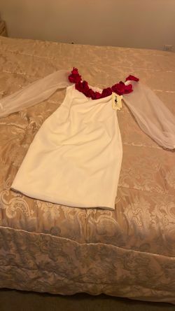 White Red Long Sleeve Dress Women’s New With Tags Small 