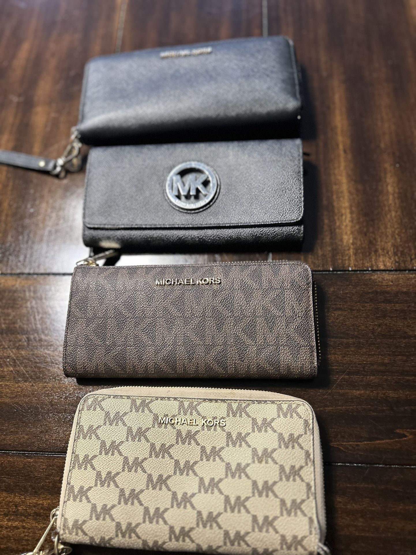 Michael Kors Wallets