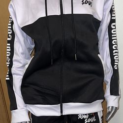 Rich$oul sweatsuits sizes m-3x $100 each or 2 for $180 hmu ✅🔥💯 