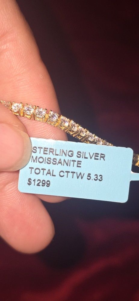7.5" tennis bracelet 5.33 cttw (Moissanite)