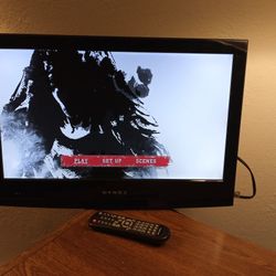 24 Inch Dynex TV Wall Mount DVD Player