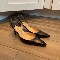 MANOLO BLAHNIK Vintage Black Leather Slingback Pumps Heels Shoes sz 36.5