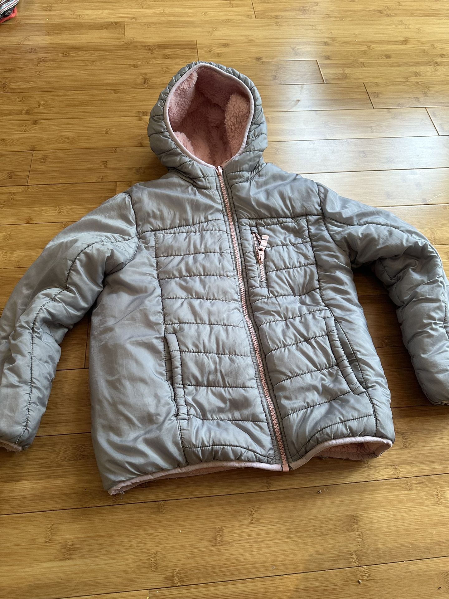 Reaverse Jacket For 6-7 Years Girl
