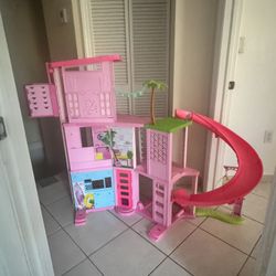 Barbie Play House