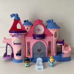 Disney Princess Little People Castle Playset Lights Sounds Fisher Price + Figures