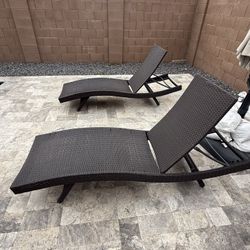 Outdoor Wicker Chaise Lounge Set Of 2