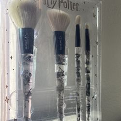 RARE Harry Potter Makeup Brushes 