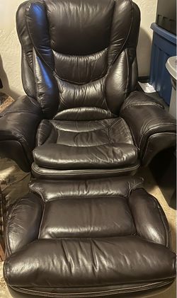 Chair with leg rest stool