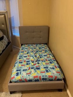 Twin bed