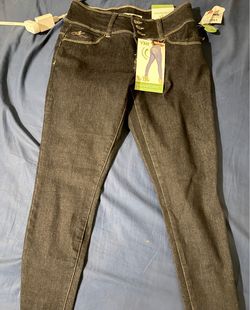 YMI WannaBettaButt Dark Wash Skinny Jeans