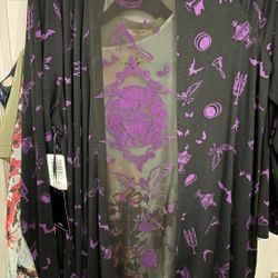 Torrid Size 3 Super Soft Mesh Cardigan 