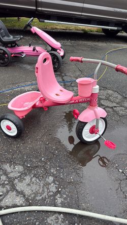 Pink Radio Flyer Kids’ Tricycle with Storage Bin