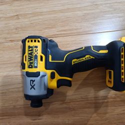 DeWalt Impact Driver XR