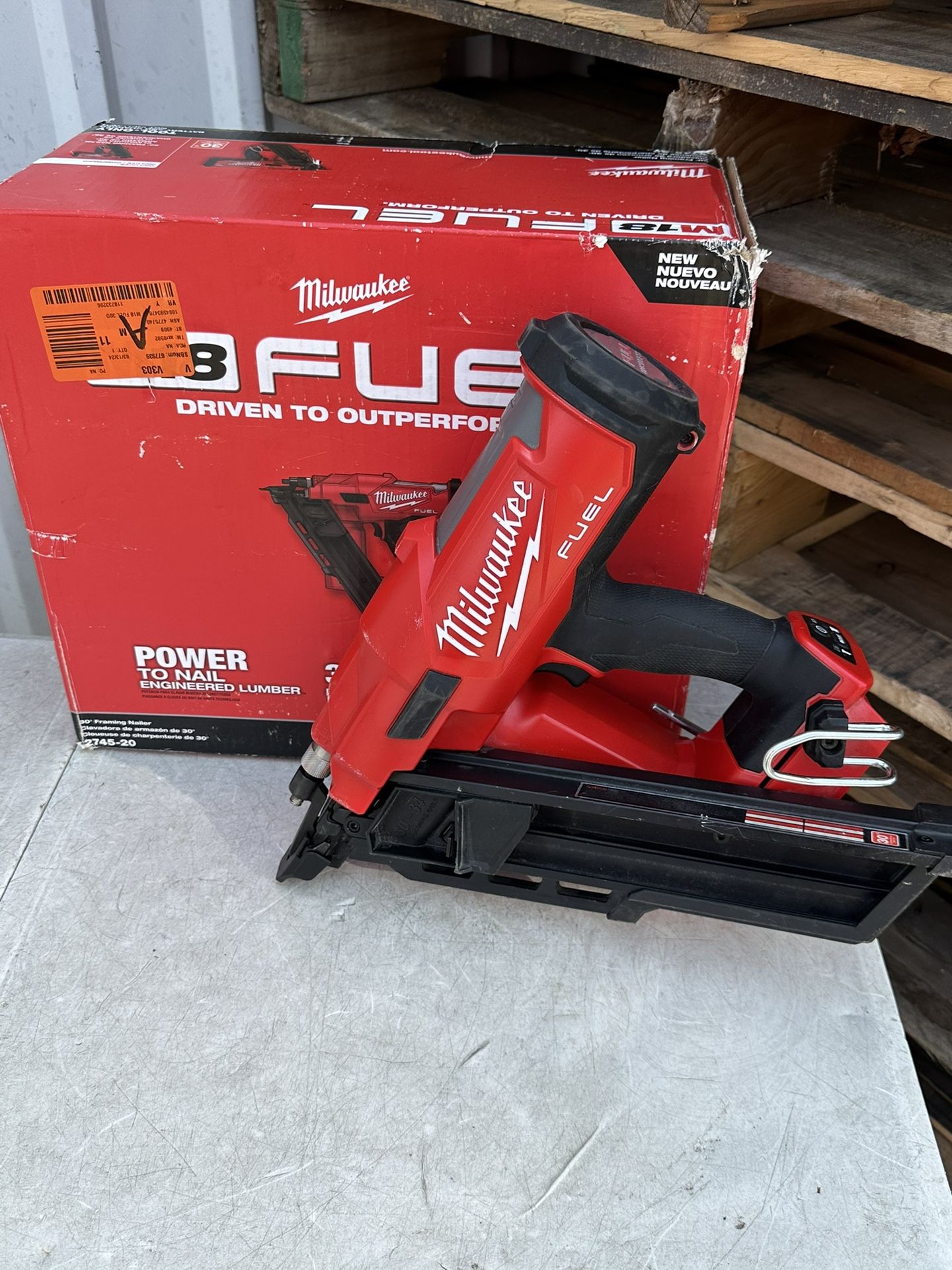 Milwaukee TOOL ONLY  M18 FUEL 3-1/2 in. 18-Volt 30-Degree  Cordless Framing Nailer USED $250