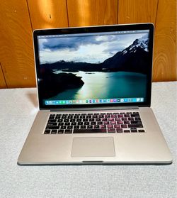 Apple MacBook Pro 15” Retina i7/16GB/500GB SSD