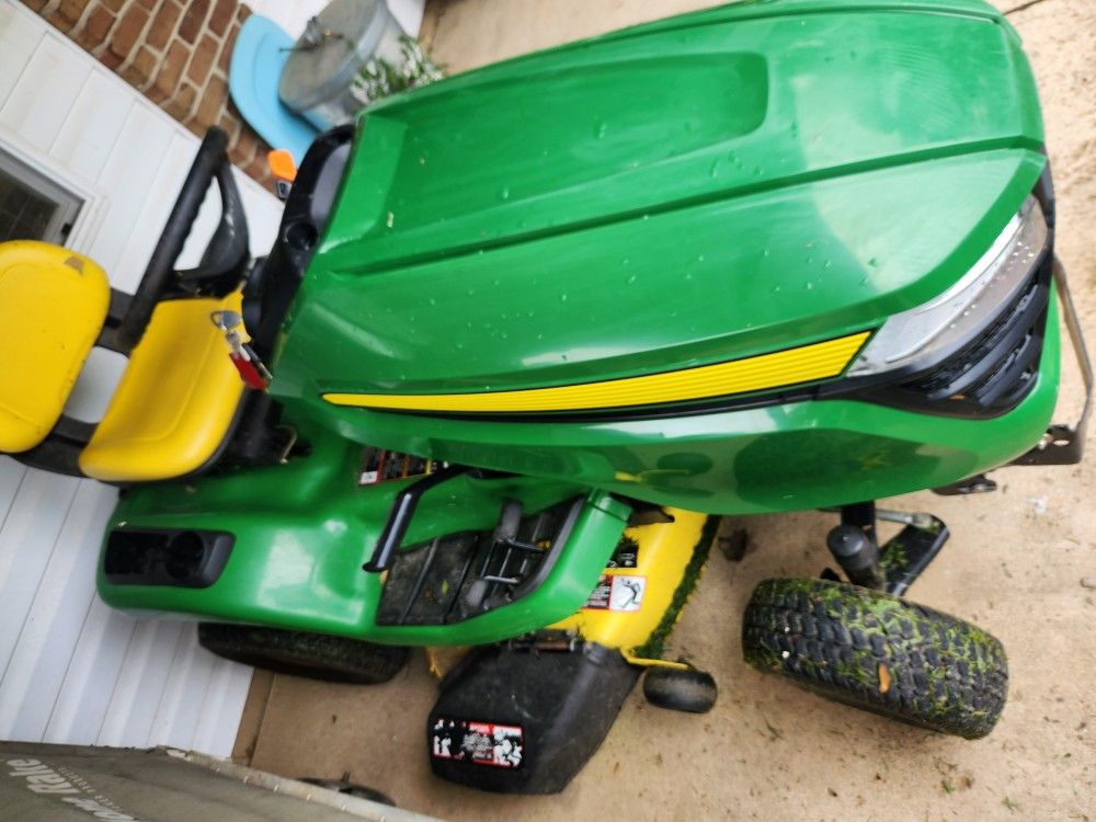 john deere riding mower