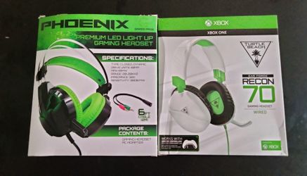 2 Xbox One headsets for sale
