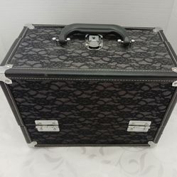 Caboodles Makeup Case