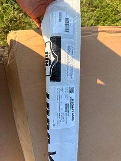 2020 Nissan pathfinder front bumper trim