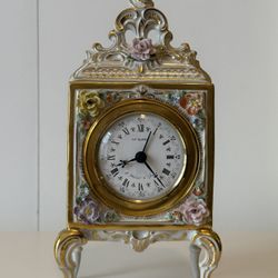 Vintage German Porcelain Mantel Clock – Hand-Painted Floral, “Reine Handarbeit