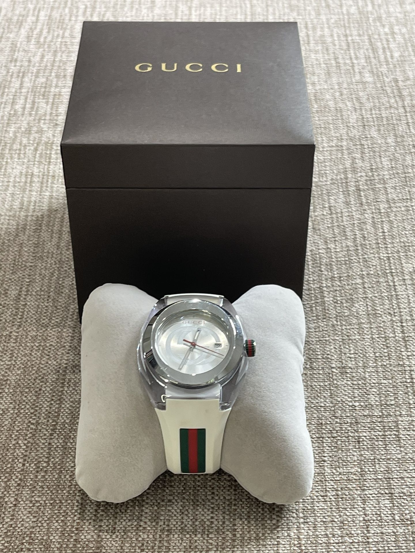 Gucci Sync Stainless Steel Plastic Rubber Strap Watch
