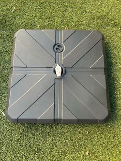 HDPE fillable cantilever umbrella base stand color: black
