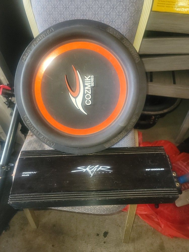 Amp skar audio 2000 rms sub 15 Quantum audio 1000 rms  no box 250