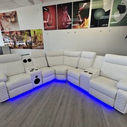 Power Recliner Sectional Sofa 
