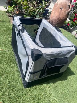 Dog carrier