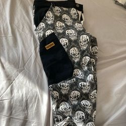 Skull Stacked Jeans 