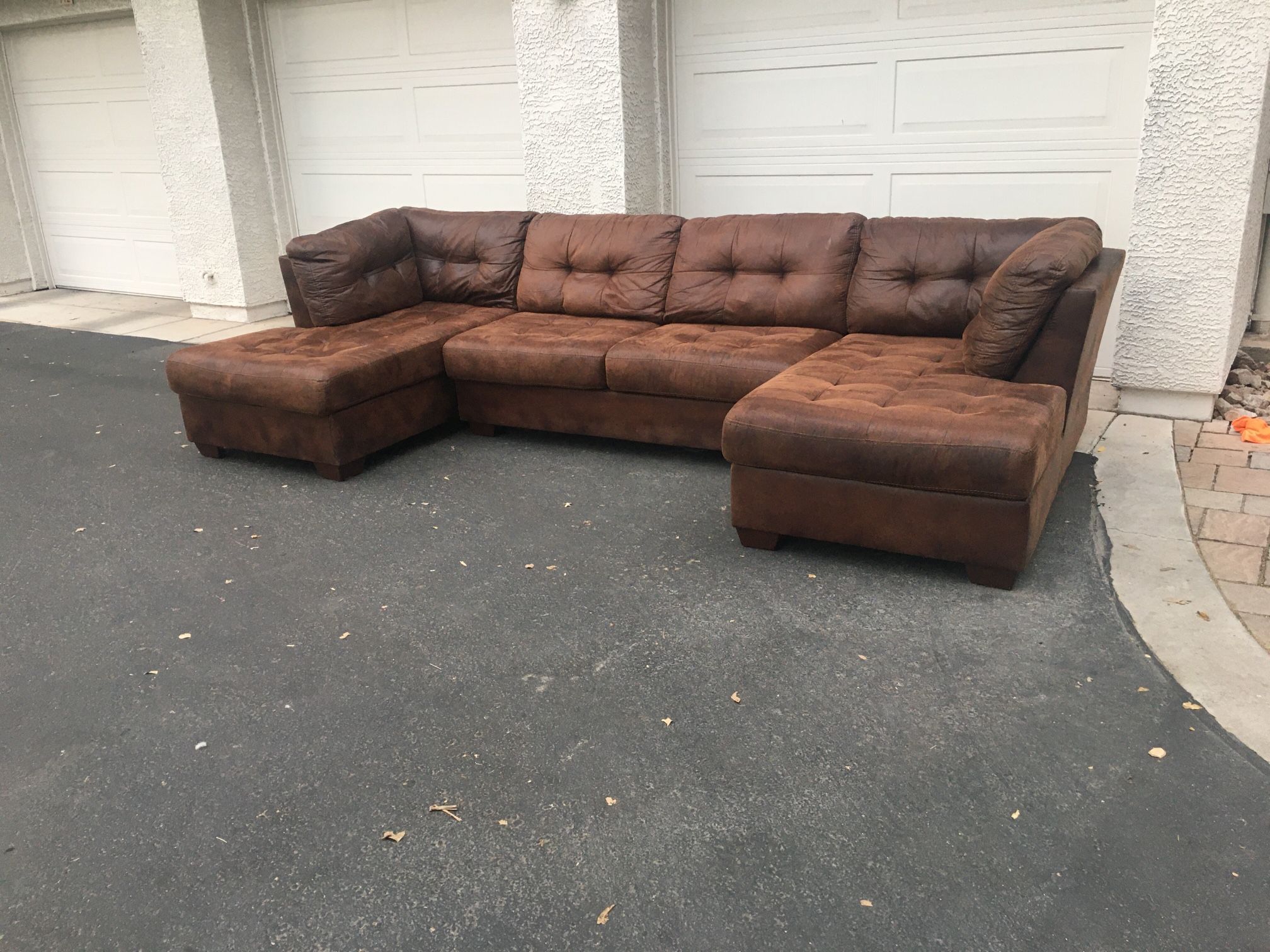 FREE DELIVERY!!! Leather Sectional Couch (Brown) 5ft 9inch X 11ft 9inch X 5ft 9inch
