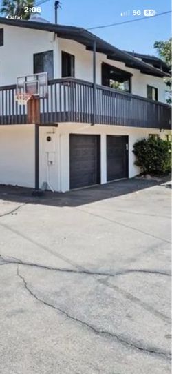 2 garage door 6*8 like new