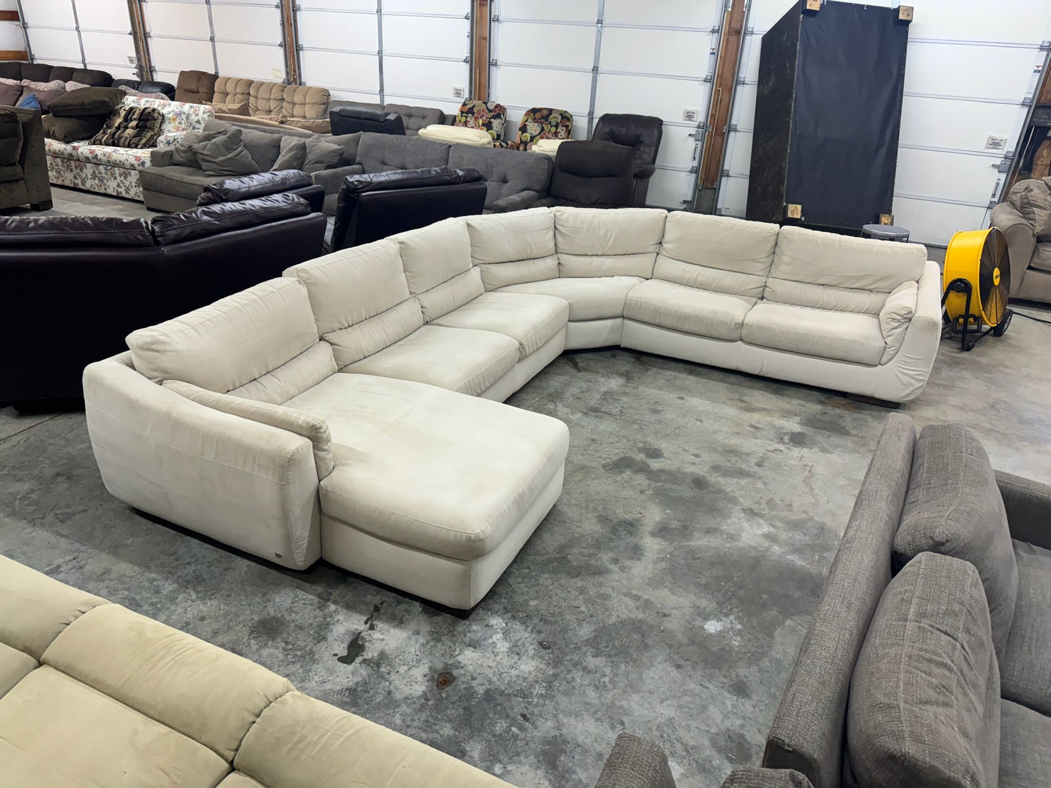 White Wrap Around Sectional Couch “WE DELIVER”