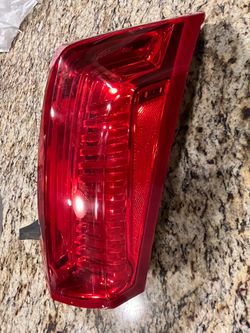2016 Cadillac CTS tail light passenger