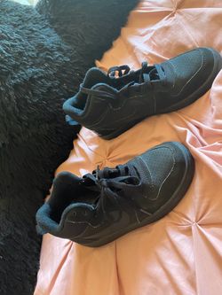 Nike size 5 1/2
