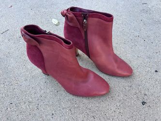 Like New Burgundy Ralph Lauren Leather and Suede Heeled Ankle Boots