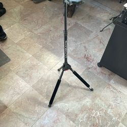 Ultimate Support Guitar Stand