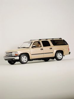 MK Miniatures 1:64 Chevrolet Suburban Gold Diecast