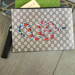 Gucci Clutch/Wristlet 