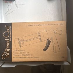 The Pampered Chef Cookie Press