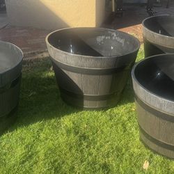 Indoor/outdoor Planter