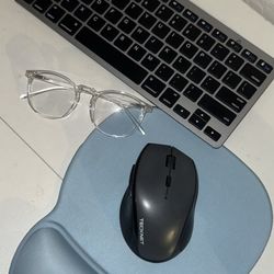 Wireless mouse, mouse pad, keyboard & blue light glasses