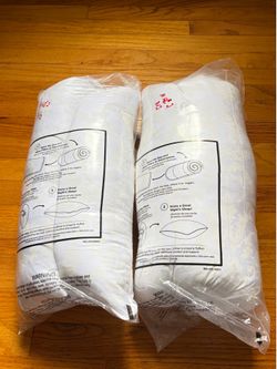 Charisma King Pillows ( 2 pc set) Brand New